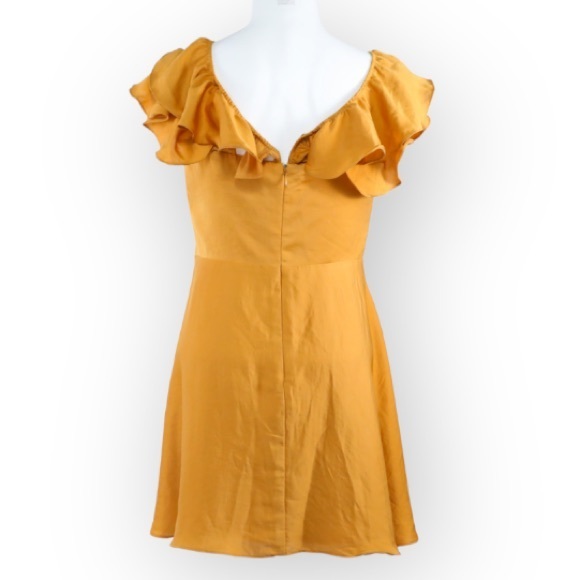 REVOLVE LOVERS + FRIENDS TROPHY DEEP GOLD RUFFLE DRESS SIZE MEDIUM - Picture 13 of 14